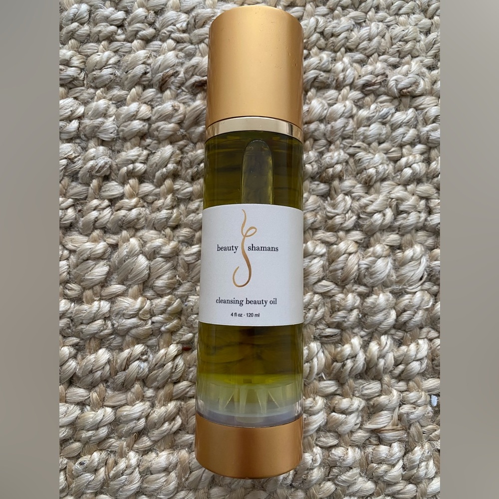 Unused beauty shamans cleaning oil